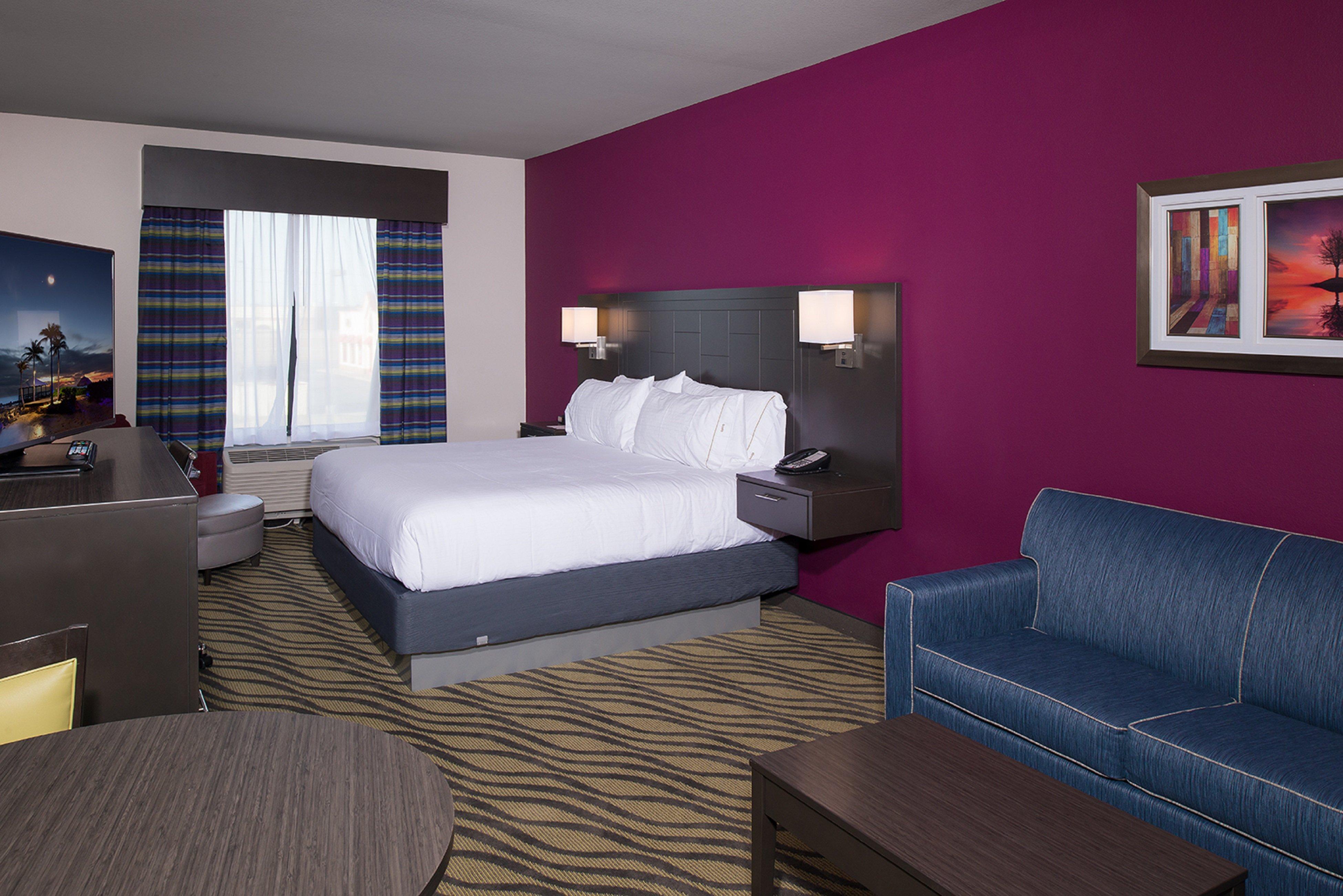Holiday Inn Express Hutchison By Ihg Hutchinson Exterior photo