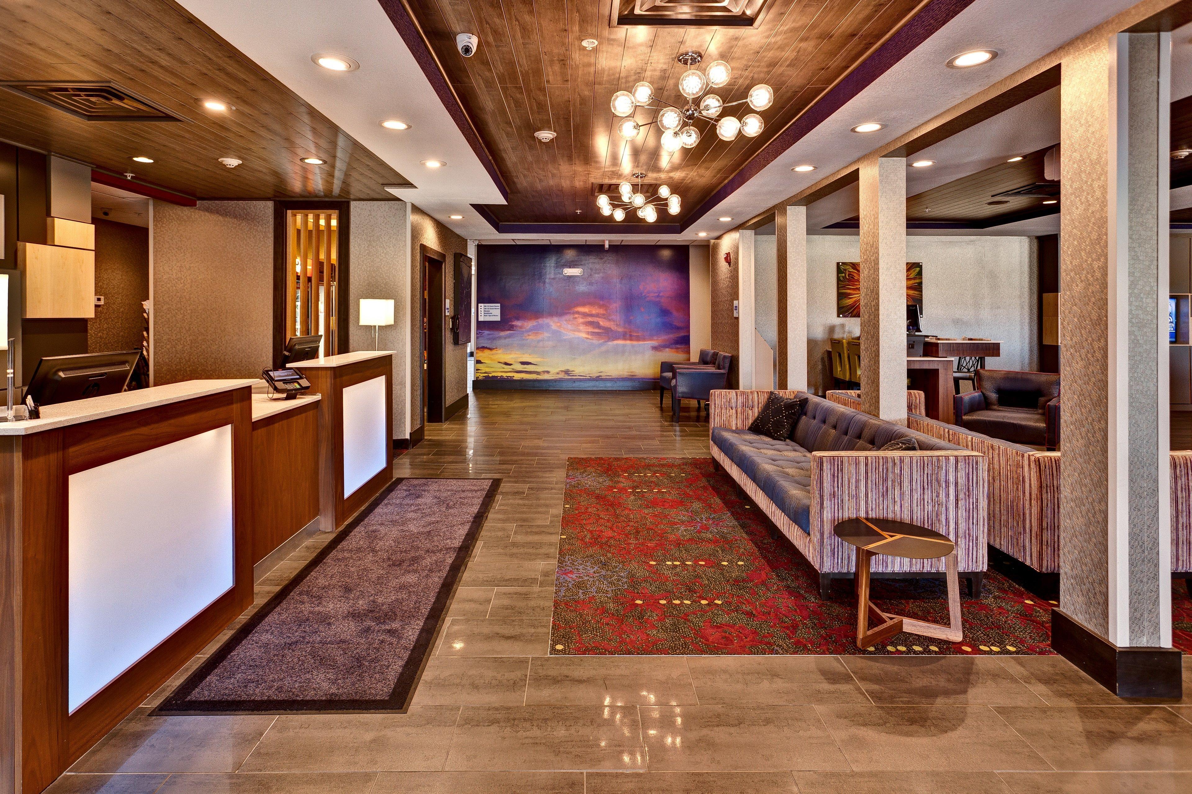 Holiday Inn Express Hutchison By Ihg Hutchinson Exterior photo